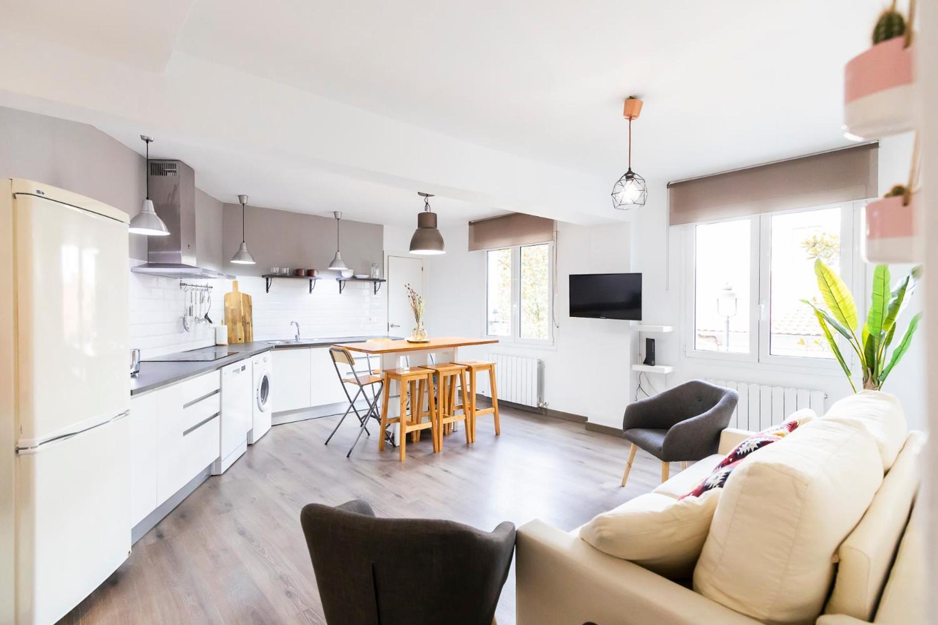 Akomodat En Apartamento Luminoso Junto Al Paseo De La Ria Bilbao Dış mekan fotoğraf