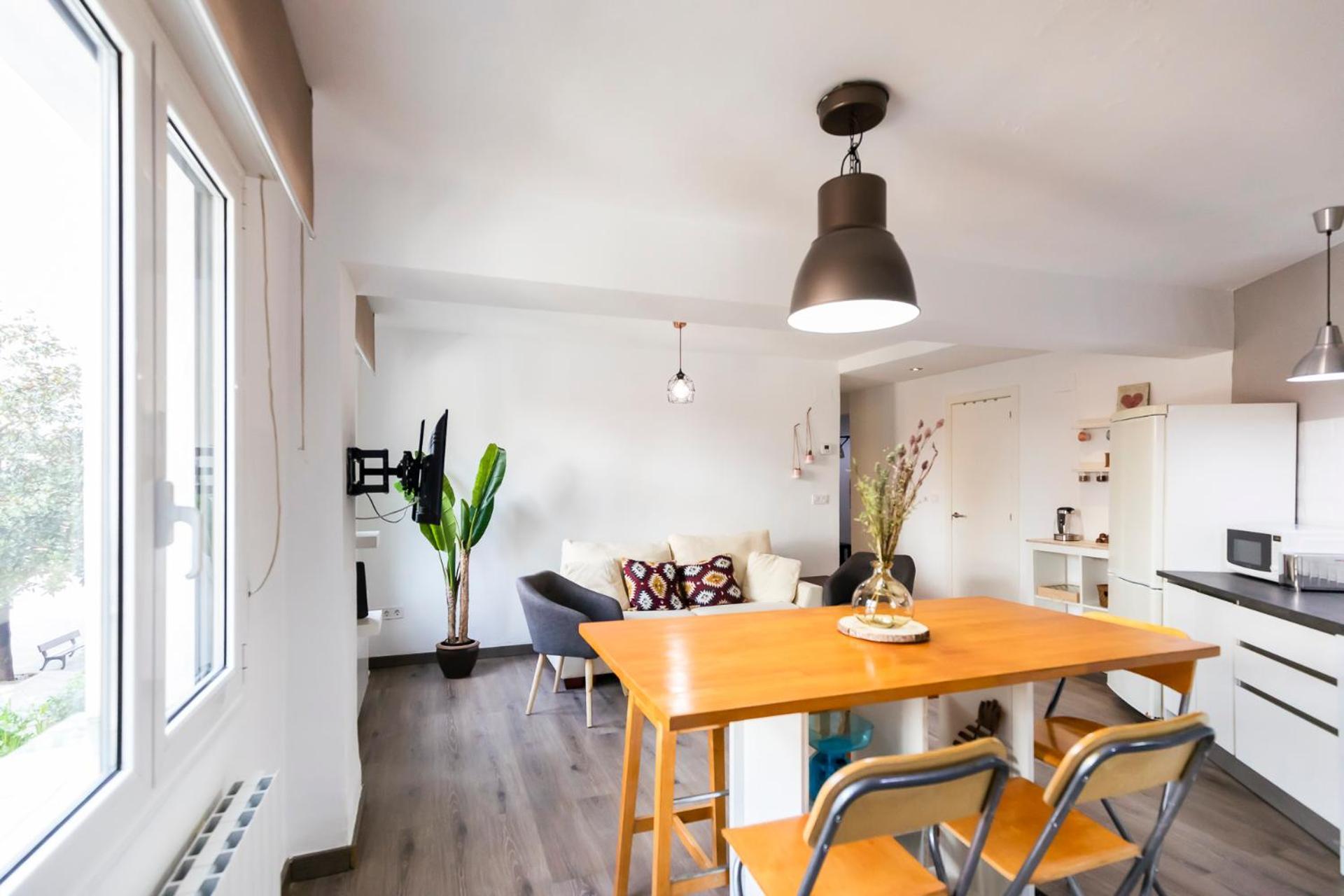 Akomodat En Apartamento Luminoso Junto Al Paseo De La Ria Bilbao Dış mekan fotoğraf